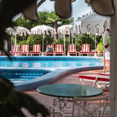 Otel Agora Park 3*