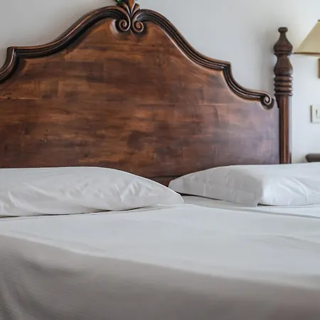 Ξενοδοχείο Agora Park 3*