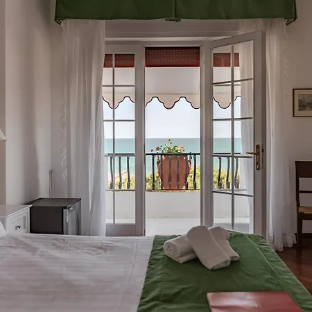 Otel Agora Park 3*