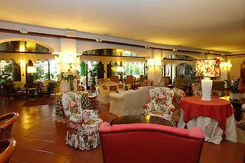 Agora Park Otel 3*